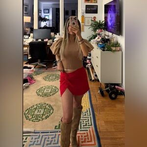 ⚡️White•Fox🦊Boutique•Red Knotted•Slit•Skirt